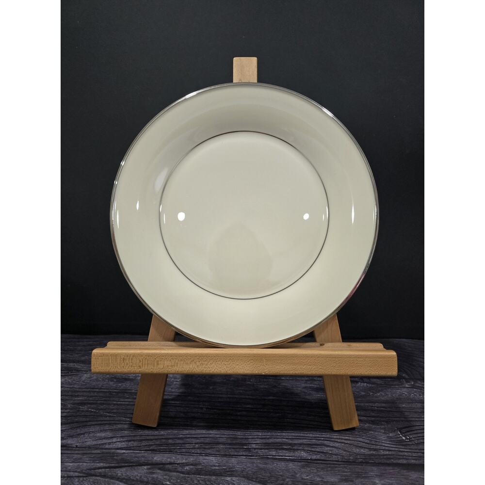 Vintage Lenox Solitaire Dinner Plate Ivory Platinum USA 1965-1988 Excellent